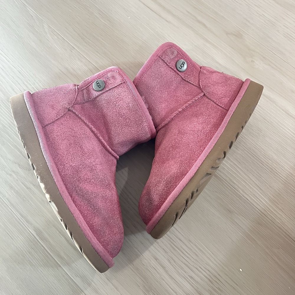 UGGs T Jona Button Boots  1118890-K Kids Footwear Size US 2